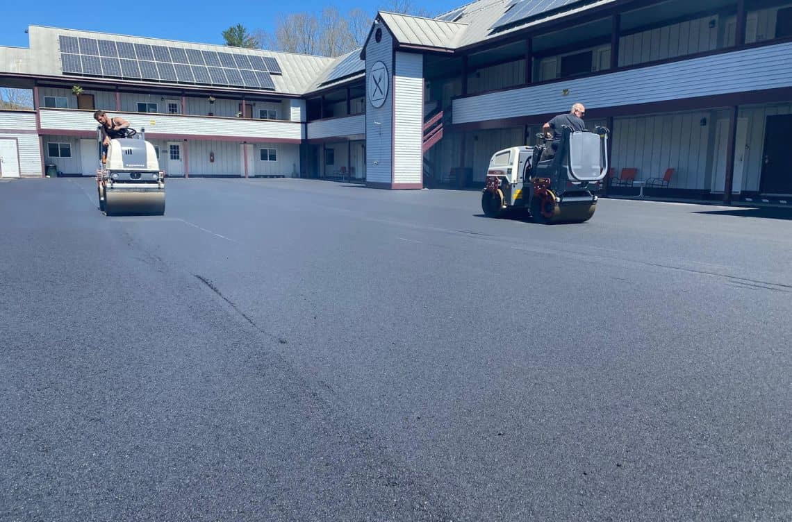 Commercial Paving